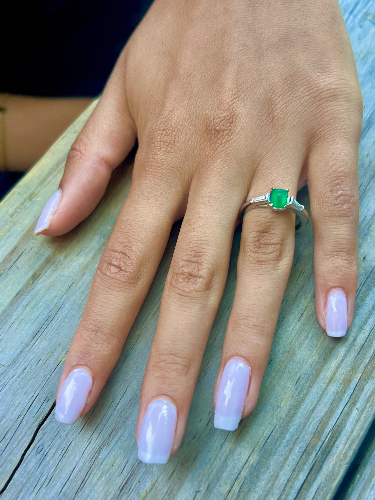 Natural Emerald Platinum Ring with Diamond Baguettes